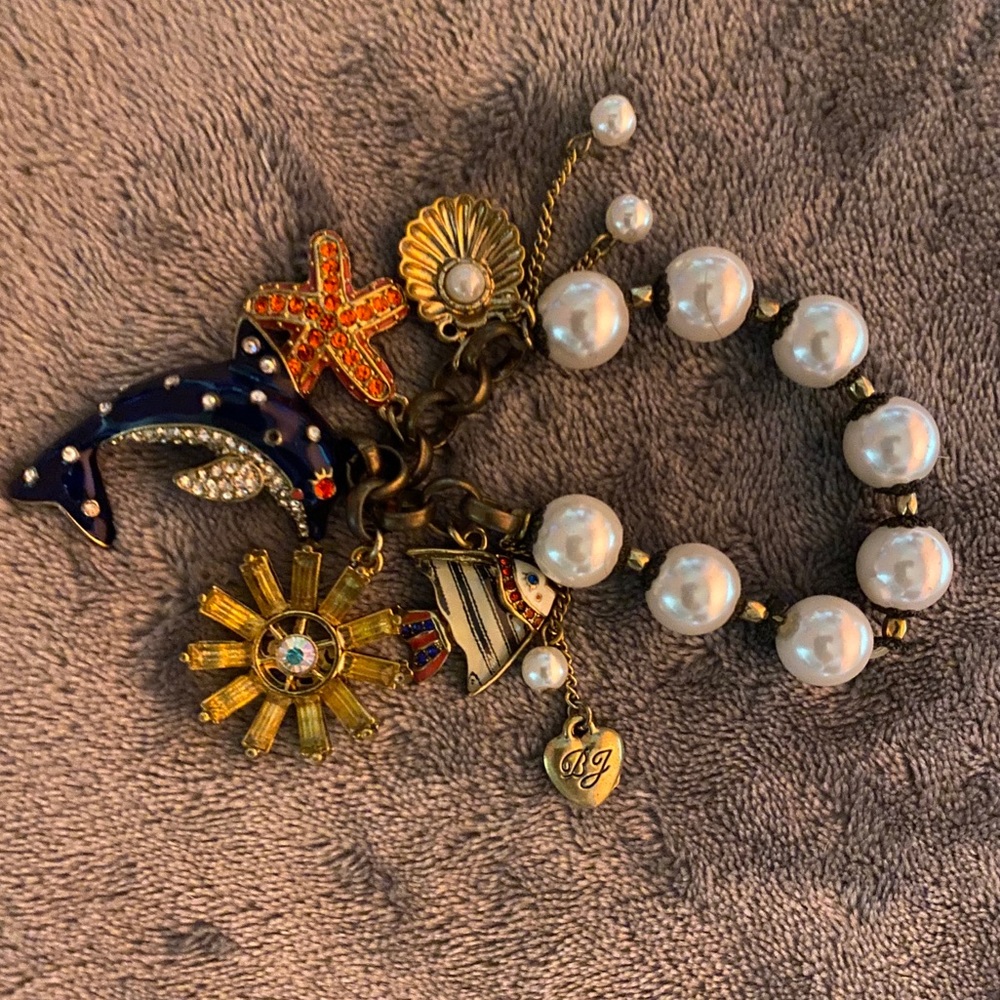 ✨FINAL price ✨Betsey Johnson nautical themed bracelet